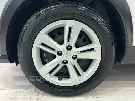 KICKS Active 1.6 16V Flex Aut.