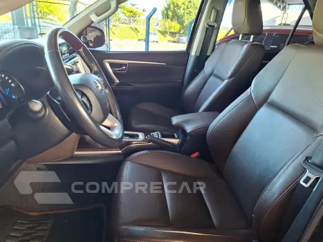 Hilux Sw4 2.8 Srx 4X4 7 Lugares 16V Turbo Intercooler Diesel