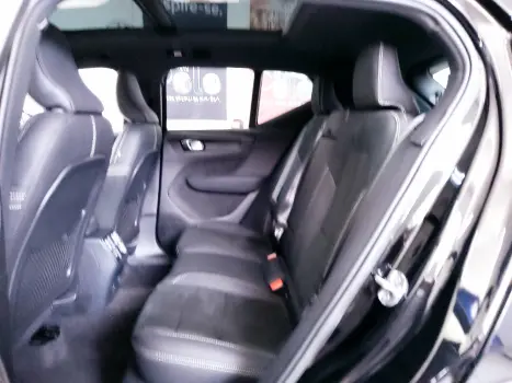 XC40 P8 RECHARGE ELECTRIC BEV PURE AWD