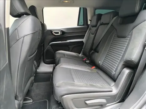COMMANDER 1.3 T270 Turbo Limited