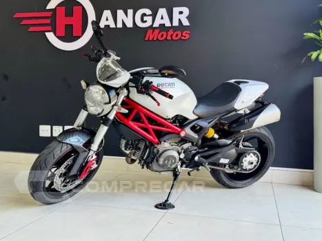 MONSTER 796