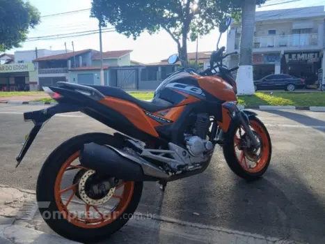 CB 250 TWISTER - street