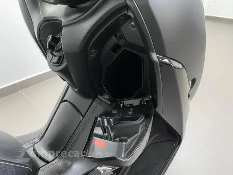 YAMAHA XMAX 250 ABS