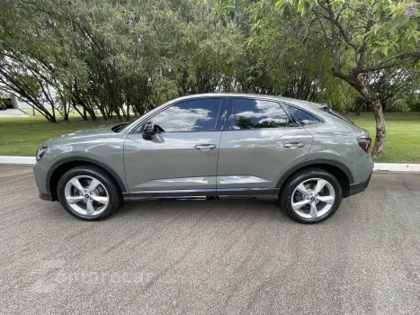 Q3 2.0 40 TFSI Sportback Performance Black Quattro