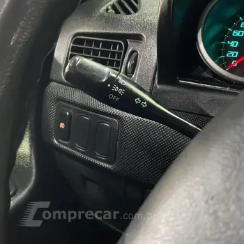 Pajero TR4 2.0 Flex 16V 4X2 Aut.