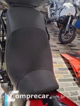 Vstron XT 650 Adventuri