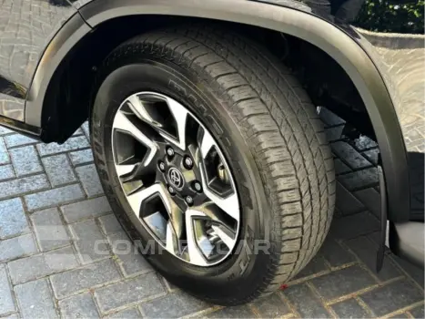 HILUX SW4 2.8 D-4D TURBO DIESEL DIAMOND 7L 4X4 AUTOMÁTICO