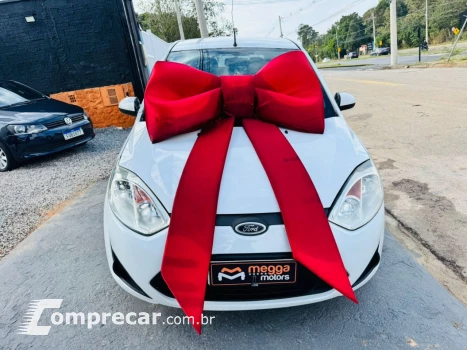 FIESTA 1.6 MPI Class Hatch 8V