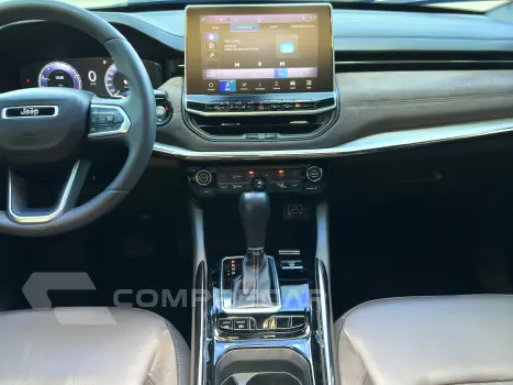 COMMANDER 1.3 T270 TURBO FLEX OVERLAND AT6