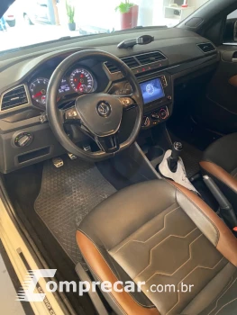 SAVEIRO 1.6 Cross CD 16V