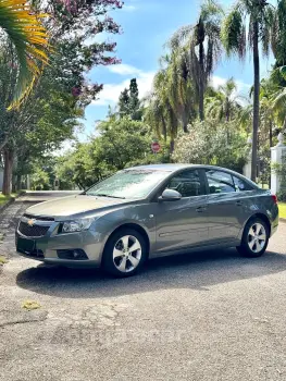 CHEVROLET CRUZE 1.8 LT 16V 4 portas