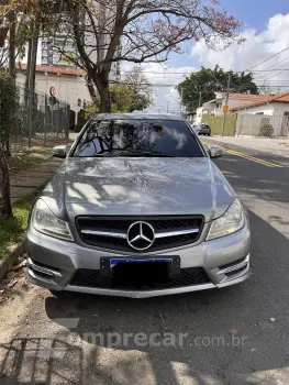 Mercedes-Benz C 180 1.6 CGI 16V Turbo 4 portas