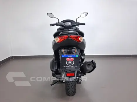 YAMAHA NMAX CONNECTED 160 ABS