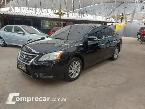 NISSAN Sentra 2.0 4 portas
