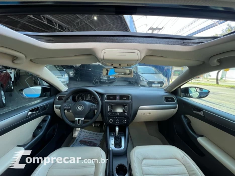 JETTA 2.0 TSI Highline 211cv