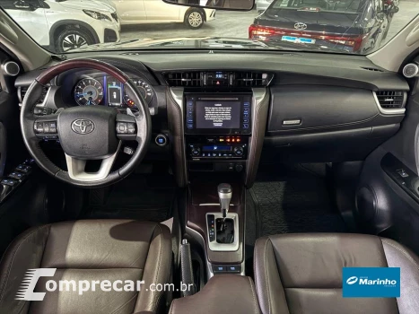 HILUX SW4 2.7 SRV 7 LUGARES 4X2 16V FLEX 4P AUTOM