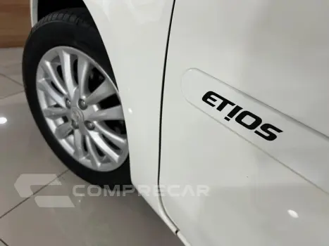 ETIOS 1.5 XLS 16V FLEX 4P MANUAL