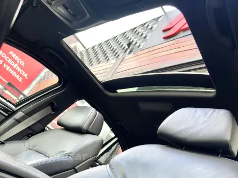 550i 4.4 SEDAN V8 32V GASOLINA 4P AUTOMÁTICO