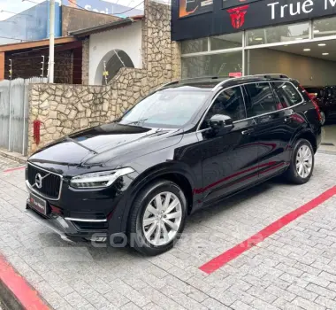 XC90 2.0 T6 Momentum AWD Geartronic