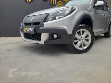 SANDERO STEPWAY Hi-Power 1.6 8V 5p