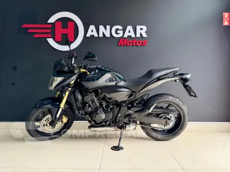 CB 600F HORNET