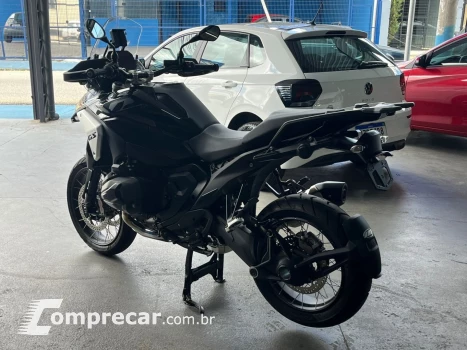 R 1300 GS TRIPLE BLACK