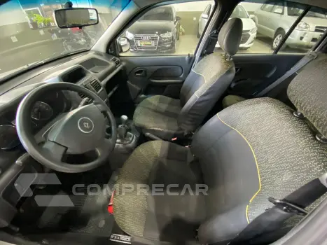 Clio 1.0 EXPRESSION 16V FLEX 4P MANUAL
