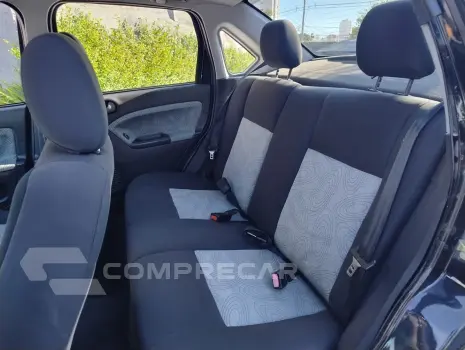 FIESTA 1.6 MPI Class Sedan 8V