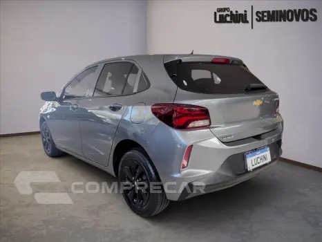 ONIX 1.0 TURBO FLEX AUTOMÁTICO