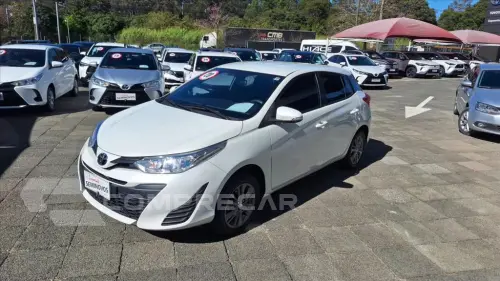 Toyota YARIS 1.5 16V FLEX XL PLUS CONNECT MULTIDRIVE 4 portas