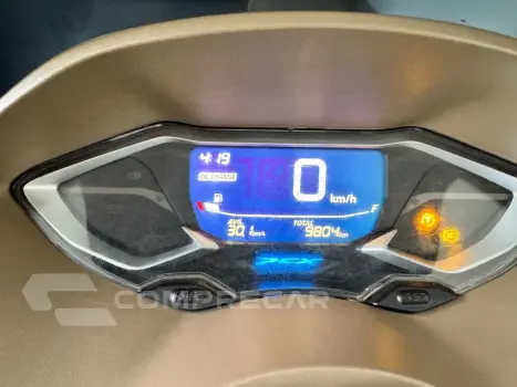 PCX 160 DLX ABS