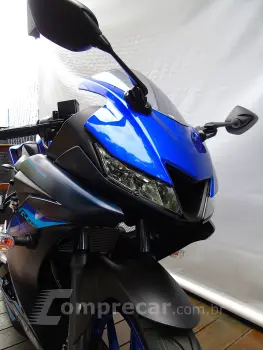 YAMAHA YZF R15 ABS