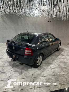 ASTRA 2.0 MPFI Advantage 8V
