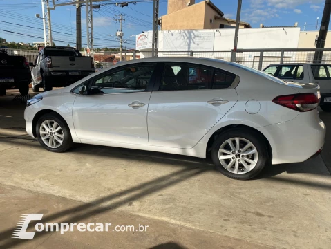 Kia CERATO 1.6 SX2 16V 4 portas