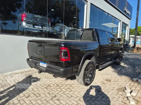 1500 5.7 SLT Quad CAB 4X4 V8