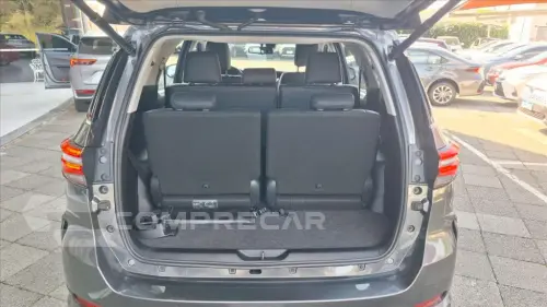 HILUX SW4 2.8 D-4D TURBO DIESEL SRX PLATINUM 7L 4