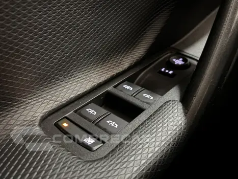 TRACKER 1.0 TURBO FLEX AUTOMÁTICO