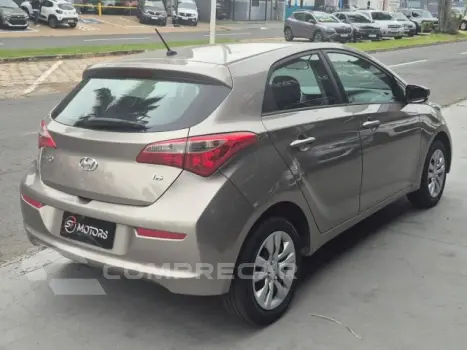 HB20 - 1.6 COMFORT PLUS 16V 4P MANUAL