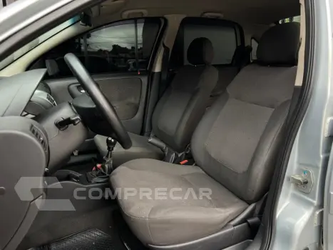 CORSA 1.4 MPFI PREMIUM SEDAN 8V FLEX 4P MANUAL