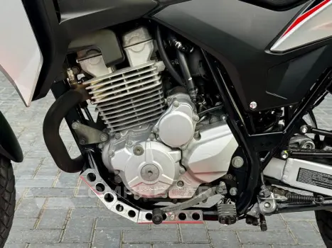 XRE 300 ABS