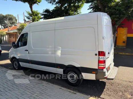 SPRINTER 2.2 311 CDI Furgão Street 7.5 16V Bi-turbo
