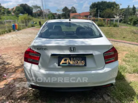 CITY 1.5 LX Sedan 16V