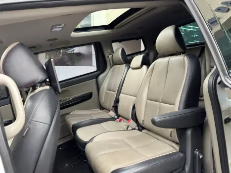 CARNIVAL 3.3 EX V6 24V