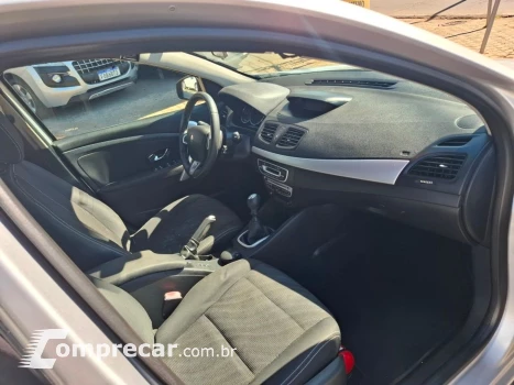 Fluence 2.0 Dynamique 16V Flex 4P Manual