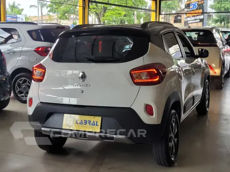 Kwid KWID OUTSIDER 1.0 Flex 12V 5p Mec.
