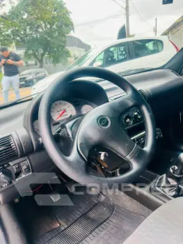 Corsa Super 1.6 MPFI 8v 5p