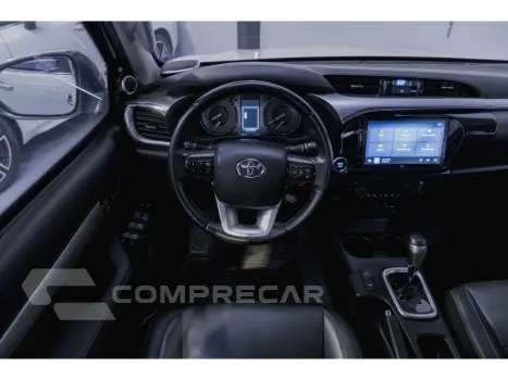 HILUX 2.8 D-4D TURBO DIESEL CD SRX 4X4 AUTOMÁTICO