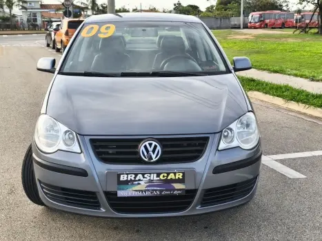 POLO SEDAN 1.6 MI 8V FLEX 4P MANUAL
