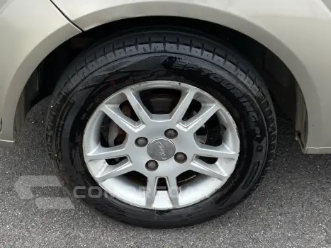 FIESTA 1.6 SE Sedan 16V