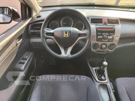 CITY Sedan LX 1.5 Flex 16V 4p Mec.
